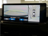 バックカメラ搭載です!車庫入れが苦手な人はもちろん、車両感覚に自信がある人にもお勧めです!見えない箇所が見えるようになるので、低い障害物や隠れてしまっている子供の存在等にも気付く事が出来ます。