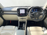 XC40 ウルトラ B4 AWD 4WD 