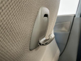 しっかりと汚れ、砂ぼこりを落とし足元まで清潔な車内空間を作り上げております♪