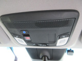 緊急通報ボタンが装備されています。ホンダコネクト対応。ご利用には、Honda Total Care プレミアムのご加入が必要です。