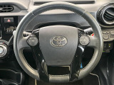 【純正革巻きステアリング】上質な革を使用することで、手にしっかり馴染みとても運転しやすいハンドルです♪