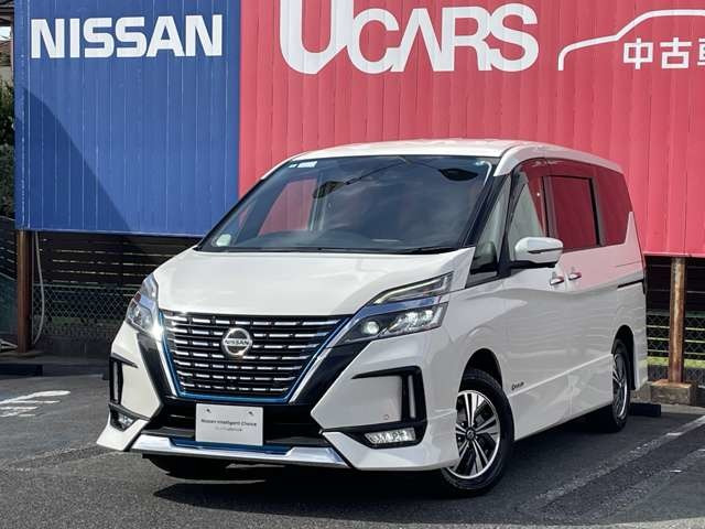 セレナ 1.2 e-POWER ハイウェイスターV 
