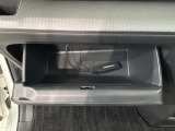 自社商品化センターにて内外装のクリーニングを実施しております!
