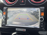 バックカメラが付いて車庫入れも安心です。付いているとうれしい装備のひとつですね♪