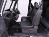 お車を購入される際はご不明な点や不安な点もあるかと思いますが、困ったらお気軽にご相談下さい! 0566-71-1630 までお電話頂ければ当店のスタッフがじっくりお話を聞かせて頂きます!