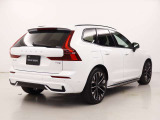 XC60 ウルトラ T6 AWD プラグイン ハイブリッド 4WD 