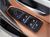 当社BMW認定中古車は全車保証付きでございます。また保証料金や整備費用はお見積書内の諸費用・税金に追加計上する事はございません。認定中古車保証付きのお支払総額でお見積りご依頼の上、他店とお比べください