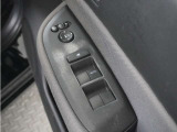 ◆パワーウィンドウスイッチ◆運転席から全席の窓の開閉操作を行うことが出来いつでも換気ができます!