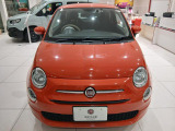 FIATらしいフェイス。すれ違う人全員をハッピーにするデザイン。