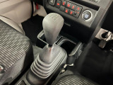 エンジンオイルの交換と、室内抗菌消臭処理を施工し、ご納車させていただきます