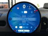 トグルスイッチを使うことにより、コクピット感を演出しております。メーターパネルも無駄な情報がなく、クラシック感のある見やすいメーターパネルで御座います。
