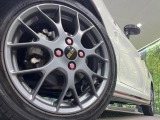 【BBS製16インチアルミホイール】大人気メーカーのホイールを装備♪軽量・高硬度のアルミホイールは、ハンドリング・加速など、走りの質を向上してくれます♪