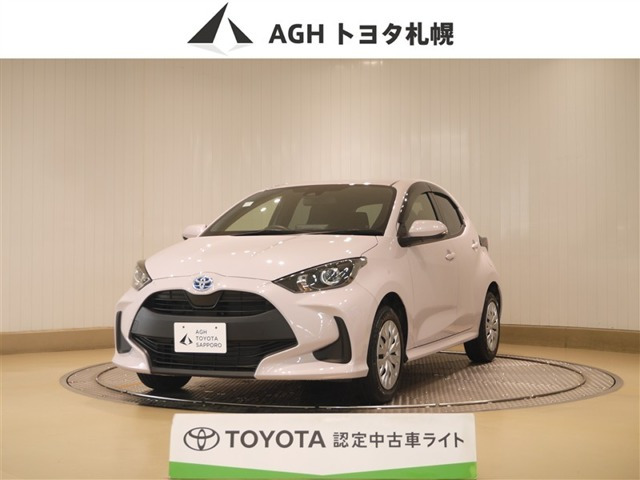 ヤリス 1.5 ハイブリッド X E-Four 4WD 