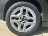 BMW純正アルミホイールです。納車時にはアルミホイールコーティングも承っております!是非ご検討下さいませ。