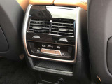 車両の詳細、ご質問につきましては、営業スタッフまでお気軽にご連絡下さいませ。遠方のお客様には実車の詳細動画送信も承ります。お問合せをお待ち致しております。