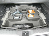 【パンク修理キット】パンク修理キットが付属します。※応急用タイヤは付属しておりません。※損傷の状態によっては修理できない場合があります。