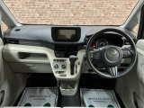 ■POINT■車のことがよくわからない...そんな方でも大丈夫です!知識豊富なスタッフが丁寧に説明させていただきます。