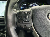 ステアリングスイッチ装備!運転しながら手元でオーディオの操作などができます。