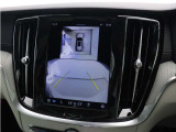 スーパーナイトビジョン2.0をリアカメラにも搭載。夜間走行や暗い駐車場などの低照度環境でも鮮明な映像で録画することができます。スマートフォンとPCで映像を確認できます。安心の純正品です。