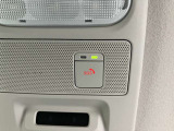 車外の明るさに応じでライトを点灯、消灯してくれるオートライト機能です☆お天気の良い昼間のトンネル走行などオートにしてると便利で安心です☆エンジン停止時にライトの消し忘れも無くなります☆