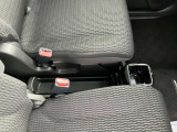 いろいろな中古車勢揃い !ディーラーならではの安心中古車です!! 隣接工場有り!!