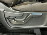 車が大好きなスタッフが心をこめて接客いたします。お客様一人一人のお車に対する思いや気持ちをうかがい、充実した時間が過ごせるよう努めます。