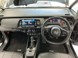 【前方視界】開放的な前方視界!運転がしやすく疲れにくいです♪窓が大きく、見通しがとっても良いおクルマですよ♪