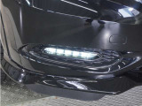 ◆フォグライト◆ 霧などの悪天候時、自車の位置を示すとともに前方や路肩が見えずらい時、近い位置をワイドに照らしてくれます