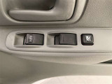運転席から操作可能なパワーウィンドウ!