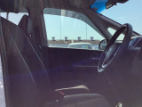 すわり心地の良い運転席・助手席です。長時間のドライブの疲れ軽減に貢献します。どうぞ快適なドライブを♪
