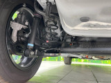 お車を安心してお乗りいただく為には、足回りの定期点検が欠かせません。サービスサポート(有償保証)では無料点検もご提供しており、安心のカーライフをお過ごしいただけるサポート体制が整っています。