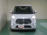明度の高いLEDヘッドライトで、夜間の運転も安心です。
