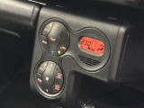 オートモードのエアコンを使うことで冷やしすぎや暖めすぎを防ぎ燃費に貢献出来ます。