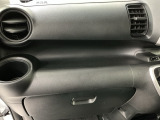 専門業者にて内外装のクリーニングを実施しております!