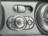 ナビゲーション用のコントロールユニットです。