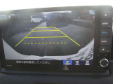 バックカメラ:後方確認がラクにできるので駐車も安心