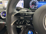 メモリー付きパワーシートが装備されている車両はシートの位置・ドアミラーの角度・ハンドルの位置を3名まで記憶出来ます。