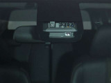 TOYOTA SAFETY SENSEは道路状況、車両状態、天候状態及びドライバーの操作状況などによっては、作動しない場所があります。あくまで運転補助機能です。