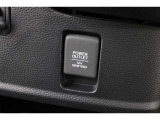 シガーソケットが付いているので、車から電源を取ることが出来ます!