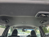 後席を倒すことでフラットで広大な荷室空間が出現します。大きな荷物やアウトドア用品もスマートに積載可能です。