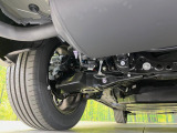 お車を安心してお乗りいただく為には、足回りの定期点検が欠かせません。サービスサポート(有償保証)では無料点検もご提供しており、安心のカーライフをお過ごしいただけるサポート体制が整っています。