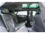 【SKY GROUP】BMW、MINI、VOLVO、JAGUAR、LANDROVER、PORCHE、MASERATI、LAMBORGHINI、ASTON MARTINの9ブランドの輸入車を取り扱う正規ディーラーです。新潟県/神奈川県/東京都で販売を展開しております。