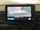 バックモニター付きで、車庫入れやバック時の後方確認をサポート。