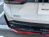 前後の踏み間違い防止付きです! 駐車時に障害物が近づくとセンサーで反応してブレーキをかけてくれるので安心ですね。(使用状況によって反応しない場合もありますので詳しくはスタッフまでお尋ねください。)