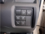 各機能のスイッチ類がハンドル右下部に集約され、操作性に優れています♪
