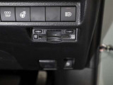 ETC車載器が搭載されているので、高速道路の乗り降りもノンストップで通過できます♪
