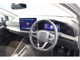 この度は数ある中から弊社認定中古車をご覧いただき誠にありがとうございます。スペースの都合上、店舗で展示していない場合がございますの事前にお問い合わせくださいませ。