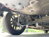 お車を安心してお乗りいただく為には、足回りの定期点検が欠かせません。サービスサポート(有償保証)では無料点検もご提供しており、安心のカーライフをお過ごしいただけるサポート体制が整っています。