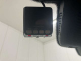 リバース連動型のバックカメラは、精度が良く、バックや縦列駐車もストレスなく止められます。カメラの性能も日々進化しており画質には私たちも驚かされます。ぜひ実車でのご確認をお願い致します!