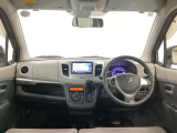 【前方視界】開放的な前方視界!運転がしやすく疲れにくいです♪窓が大きく、見通しがとっても良いおクルマですよ♪
